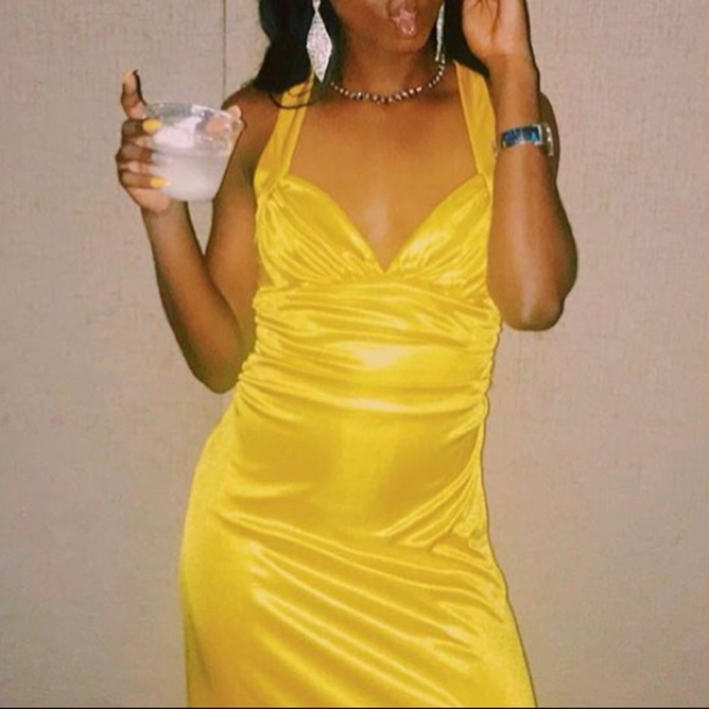 Yellow prom dress